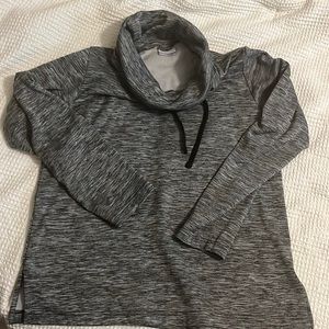 Medium Columbia light weight sweatshirt